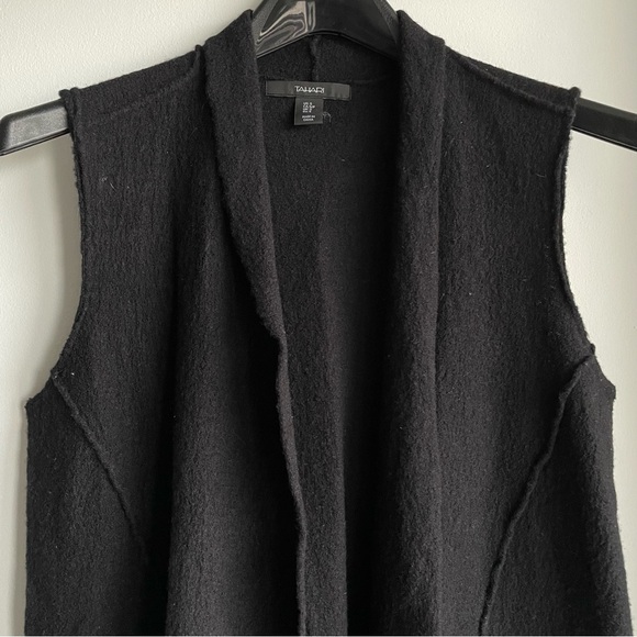 TAHARI 100% Merino Wool Black Vest - Picture 2 of 8
